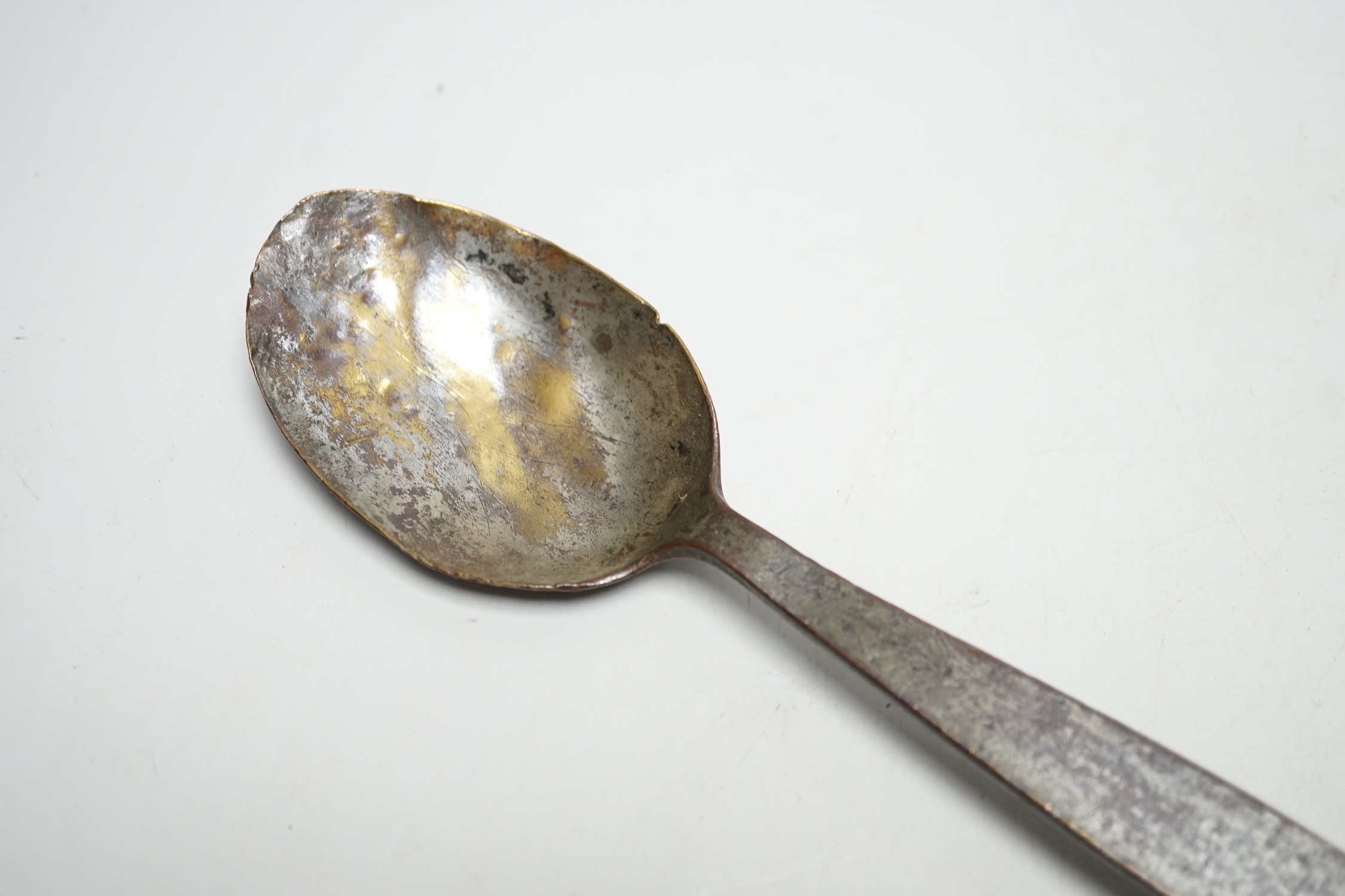 A large and unusual 19th century combined workman’s spoon / fork, 34.5cm